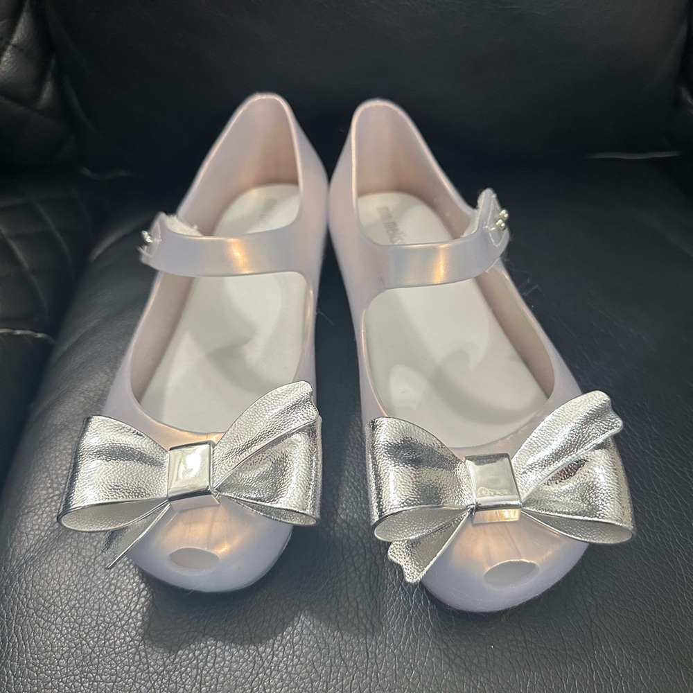 New
Mini Melissa silver bow girls sandals
Mary Jane 
size 12